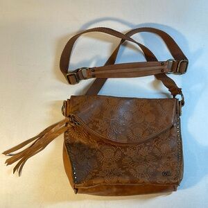 The Sak silverlake tan brown embossed leather crossbody bag